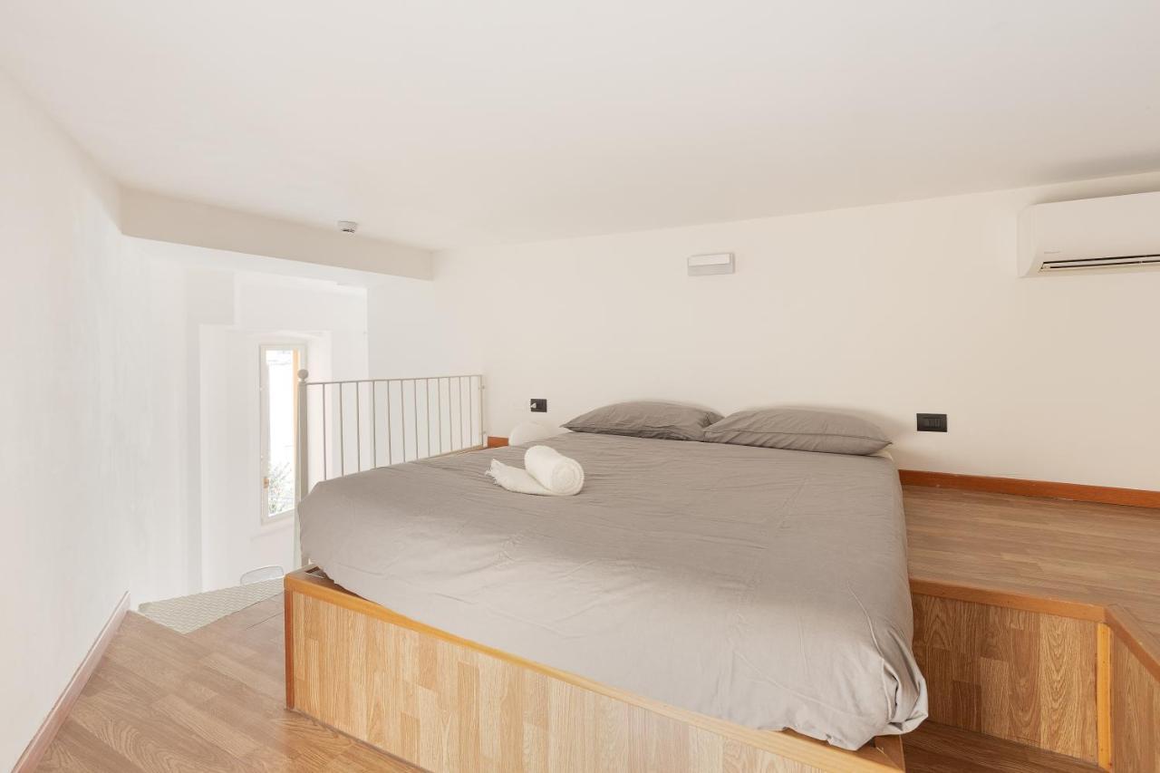 Apts Milano-corso Magenta *